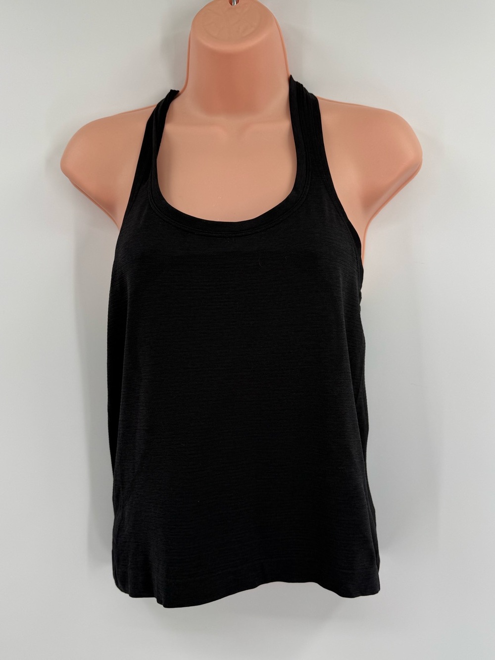 Lululemon Swiftly Tech Racerback Tank Top 2.0 | Black | 4 - Picture 3 of 9